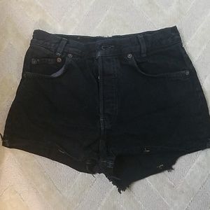 LEVIS black denim shorts